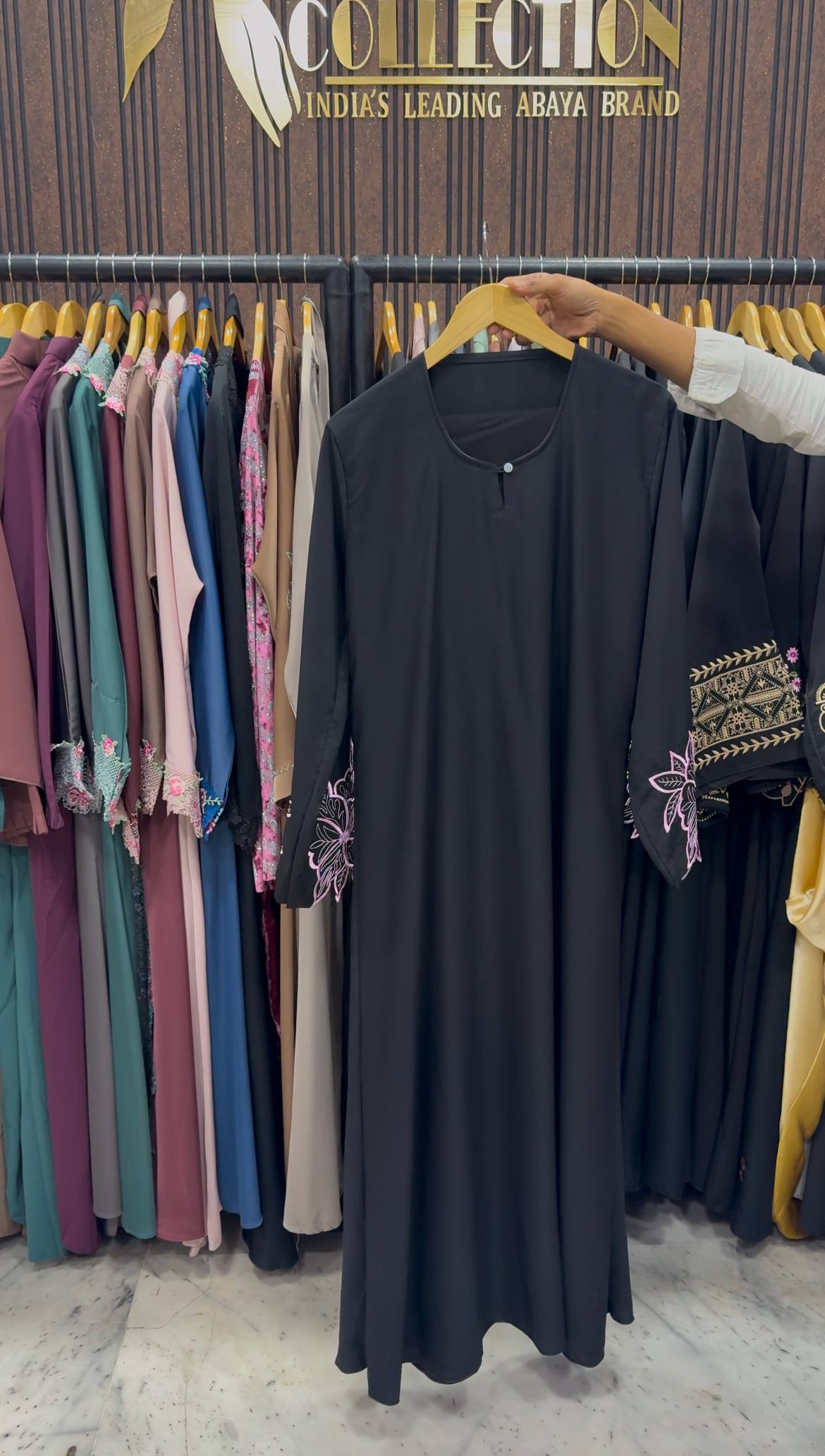 ROOHA EMBROIDERY ABAYA | S-6