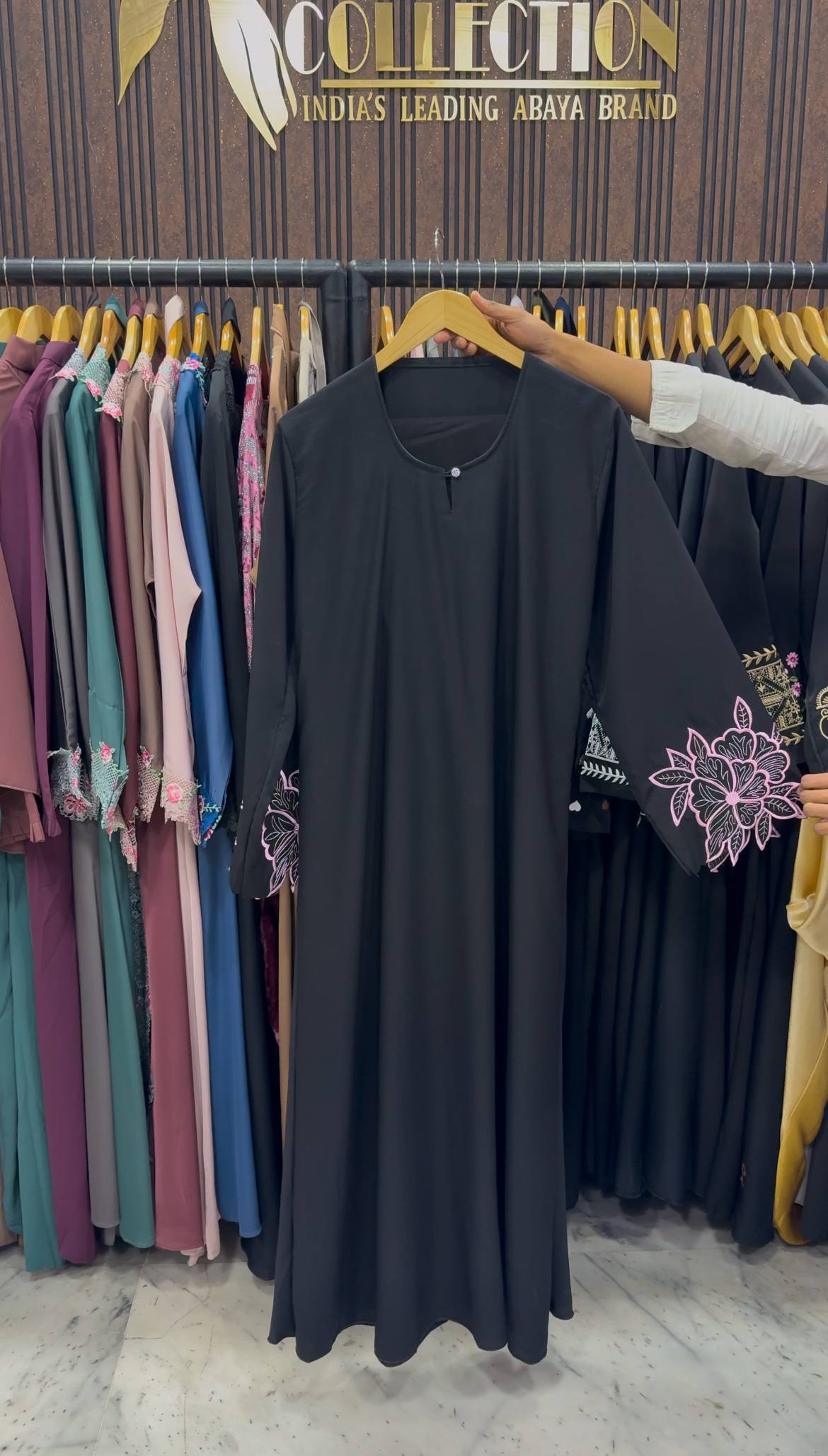ROOHA EMBROIDERY ABAYA | S-6