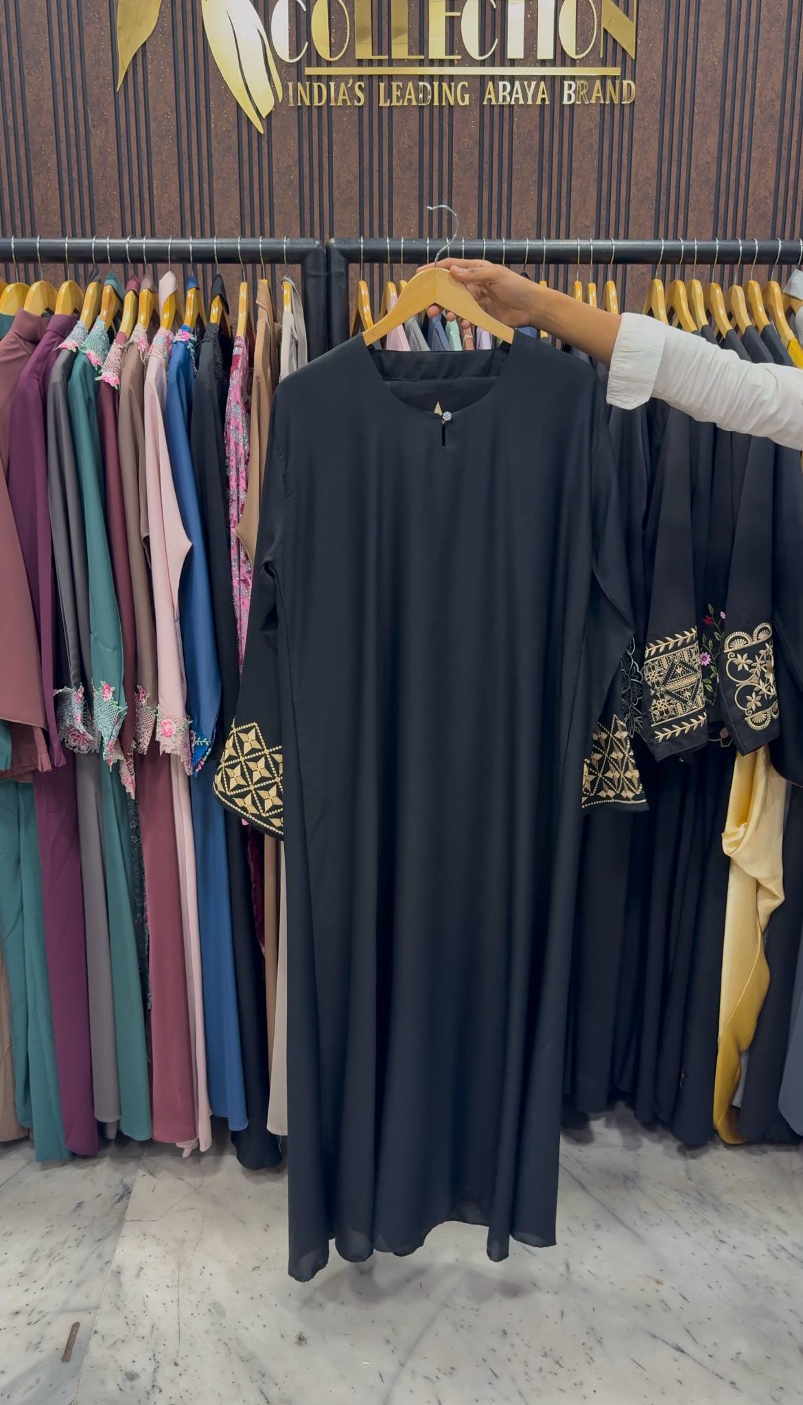 ROOHA EMBROIDERY ABAYA | S-5