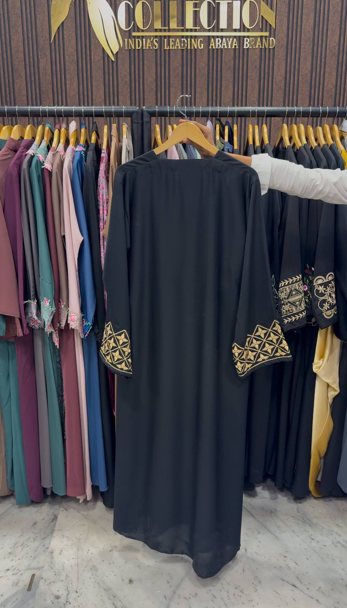 ROOHA EMBROIDERY ABAYA | S-5