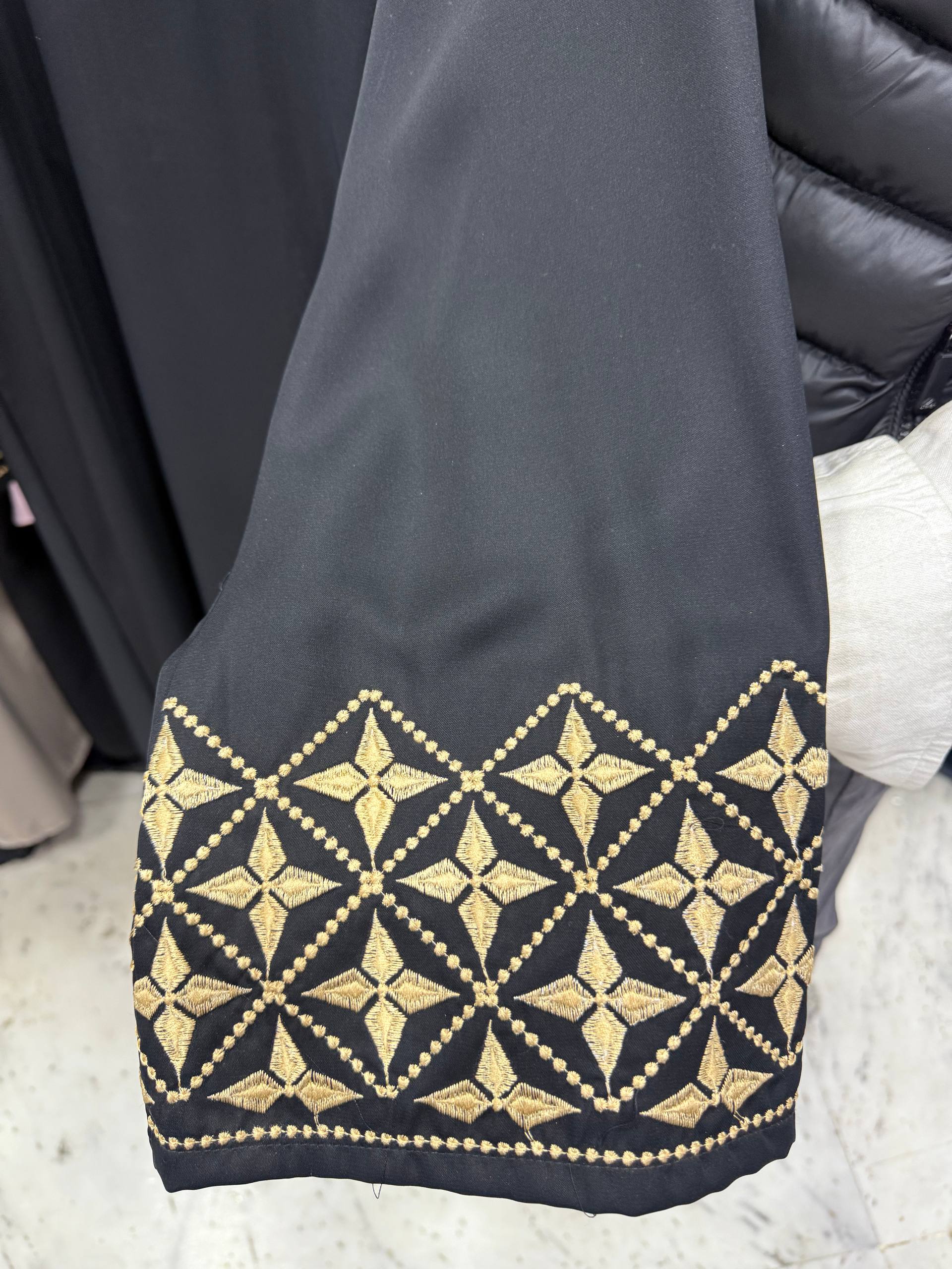 ROOHA EMBROIDERY ABAYA | S-5