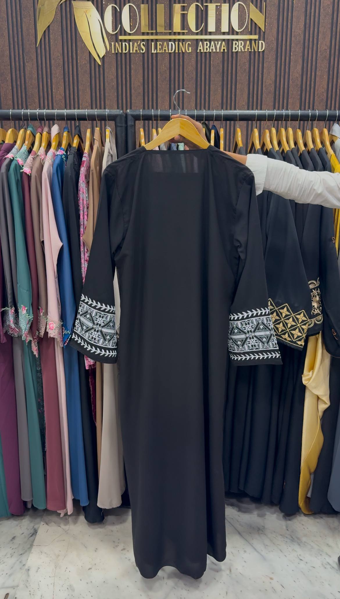 ROOHA EMBROIDERY ABAYA | S-1