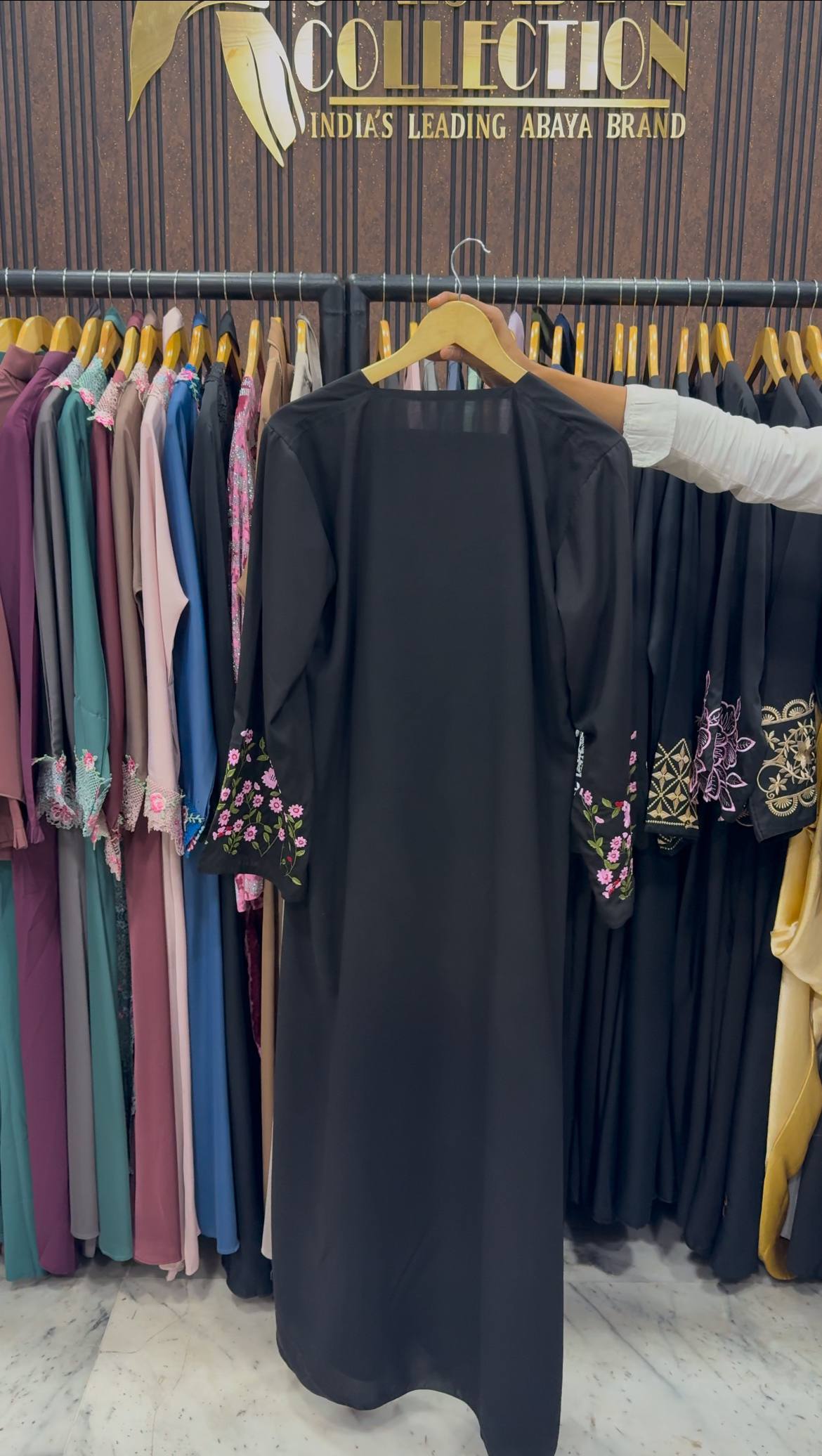 ROOHA EMBROIDERY ABAYA | S-8