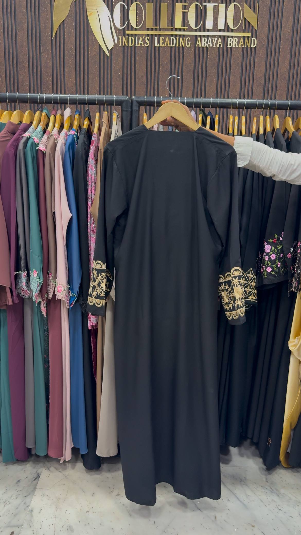 ROOHA EMBROIDERY ABAYA | S-10