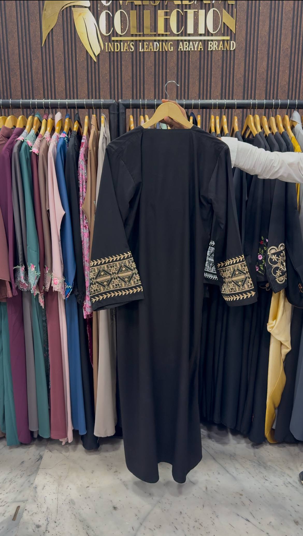 ROOHA EMBROIDERY ABAYA | S-2