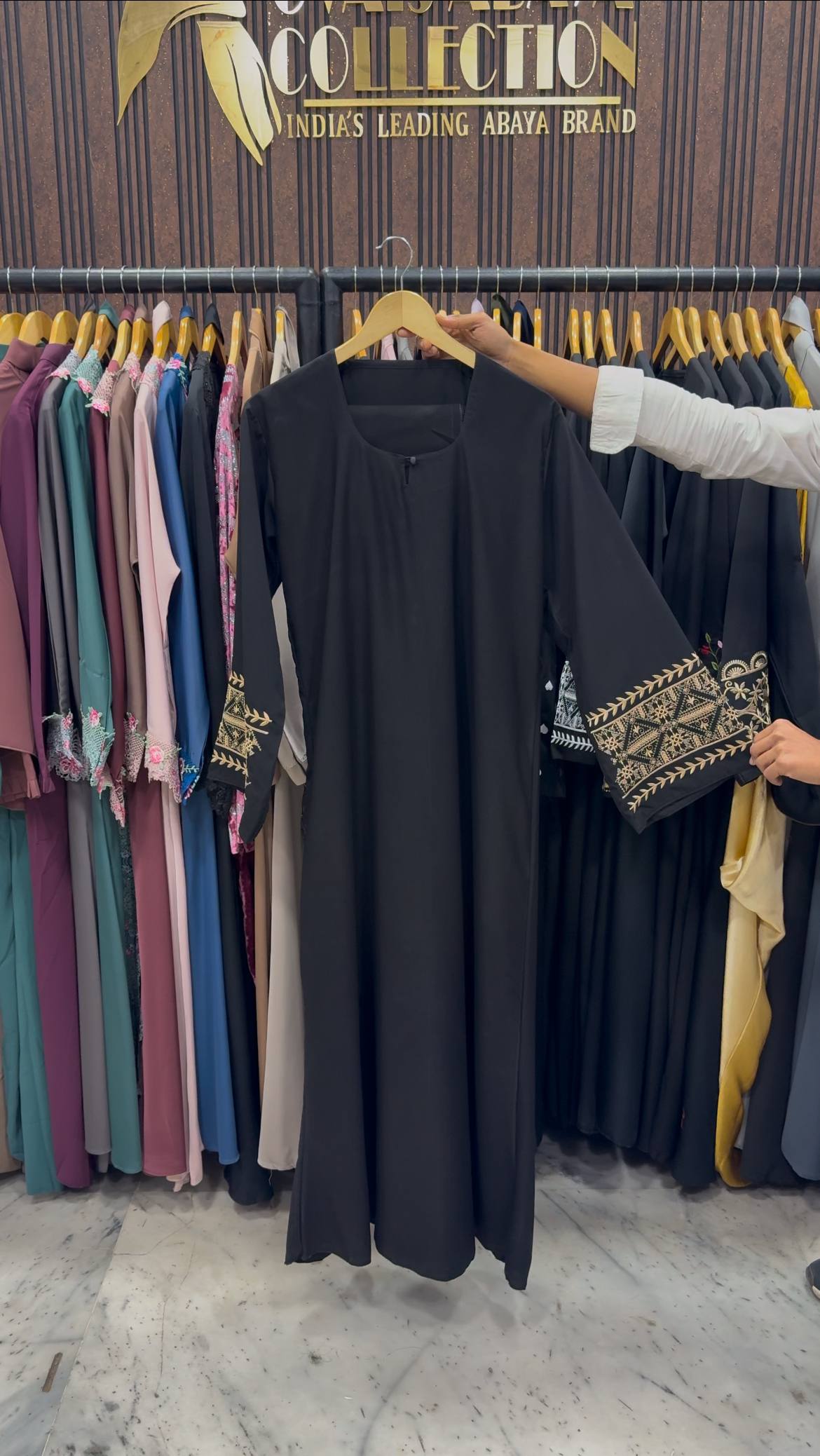 ROOHA EMBROIDERY ABAYA | S-2