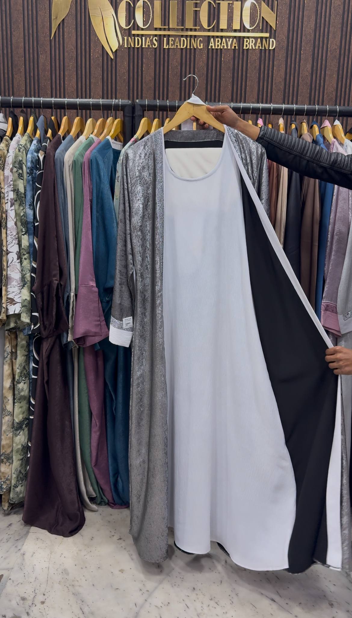 AL-ALIZA DOUBLE SHRUG ABAYA | GRAY