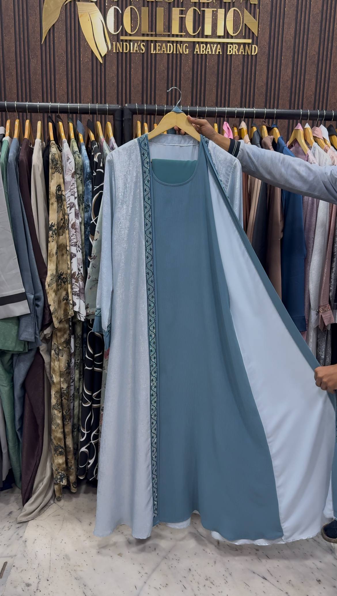 AL-ALIZA DOUBLE SHRUG ABAYA | SKY BLUE