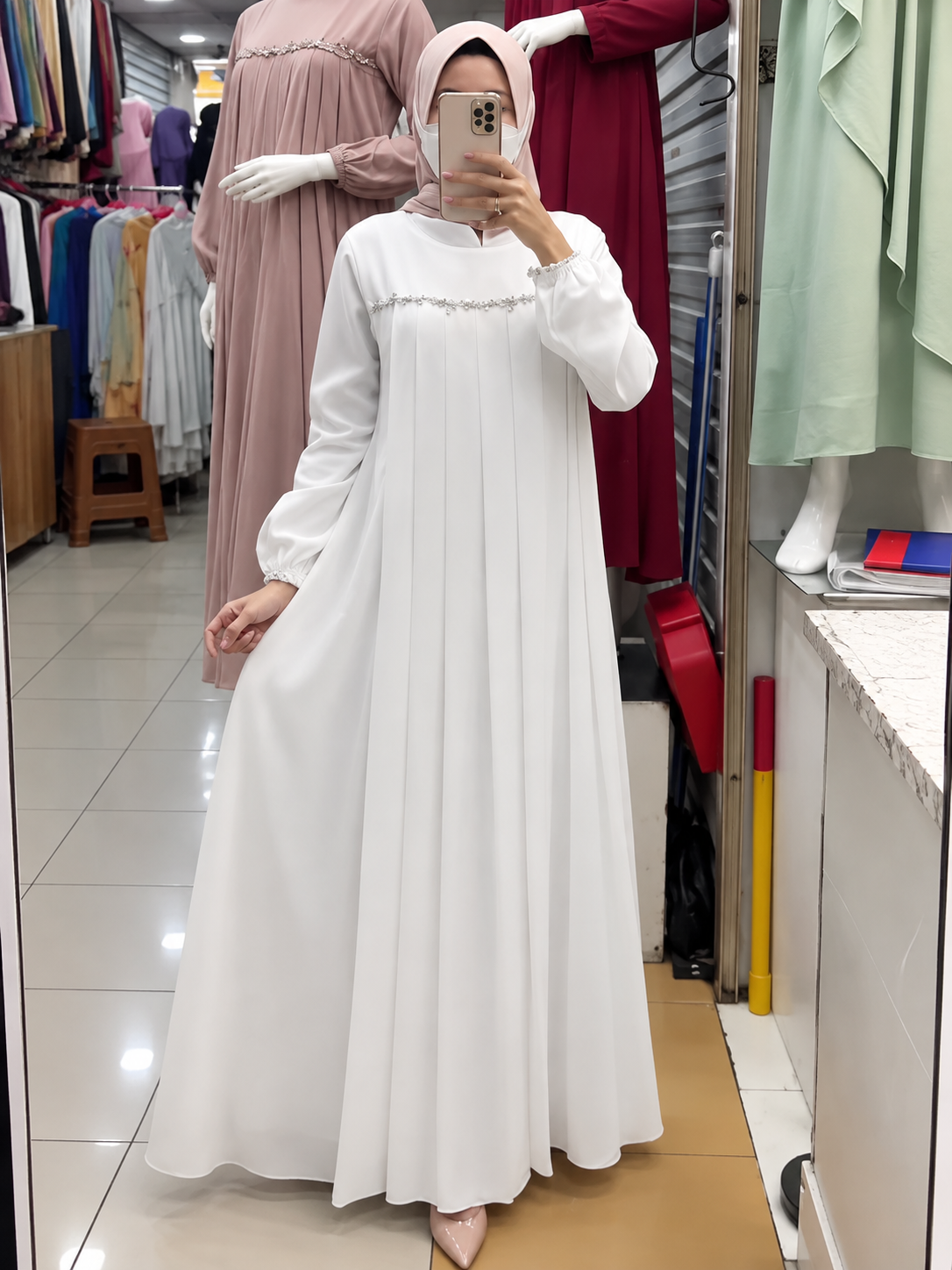 LAYLA PLATES ABAYA | WHITE