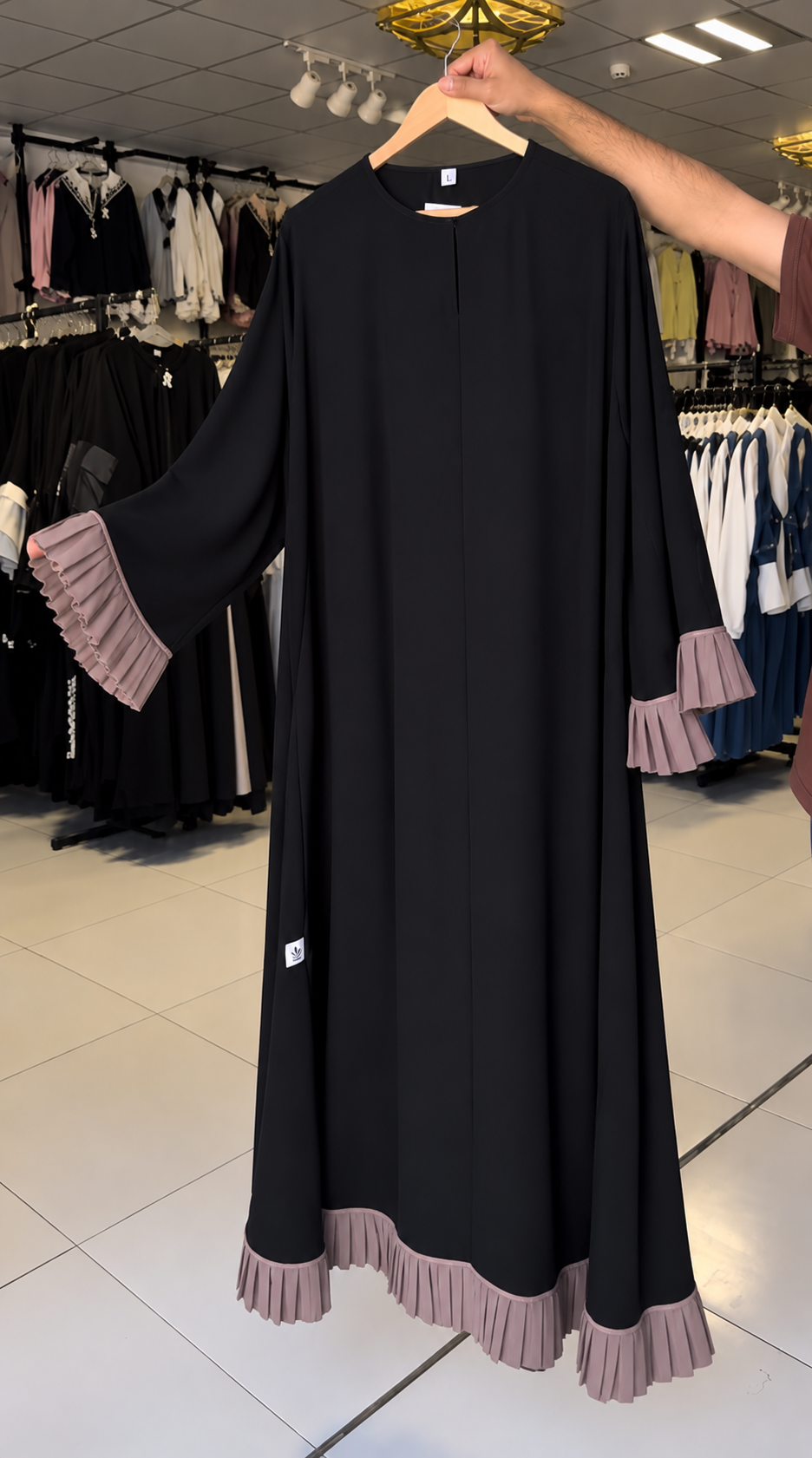 TAZIN PLEATED SLEEVE ABAYA | BLACK