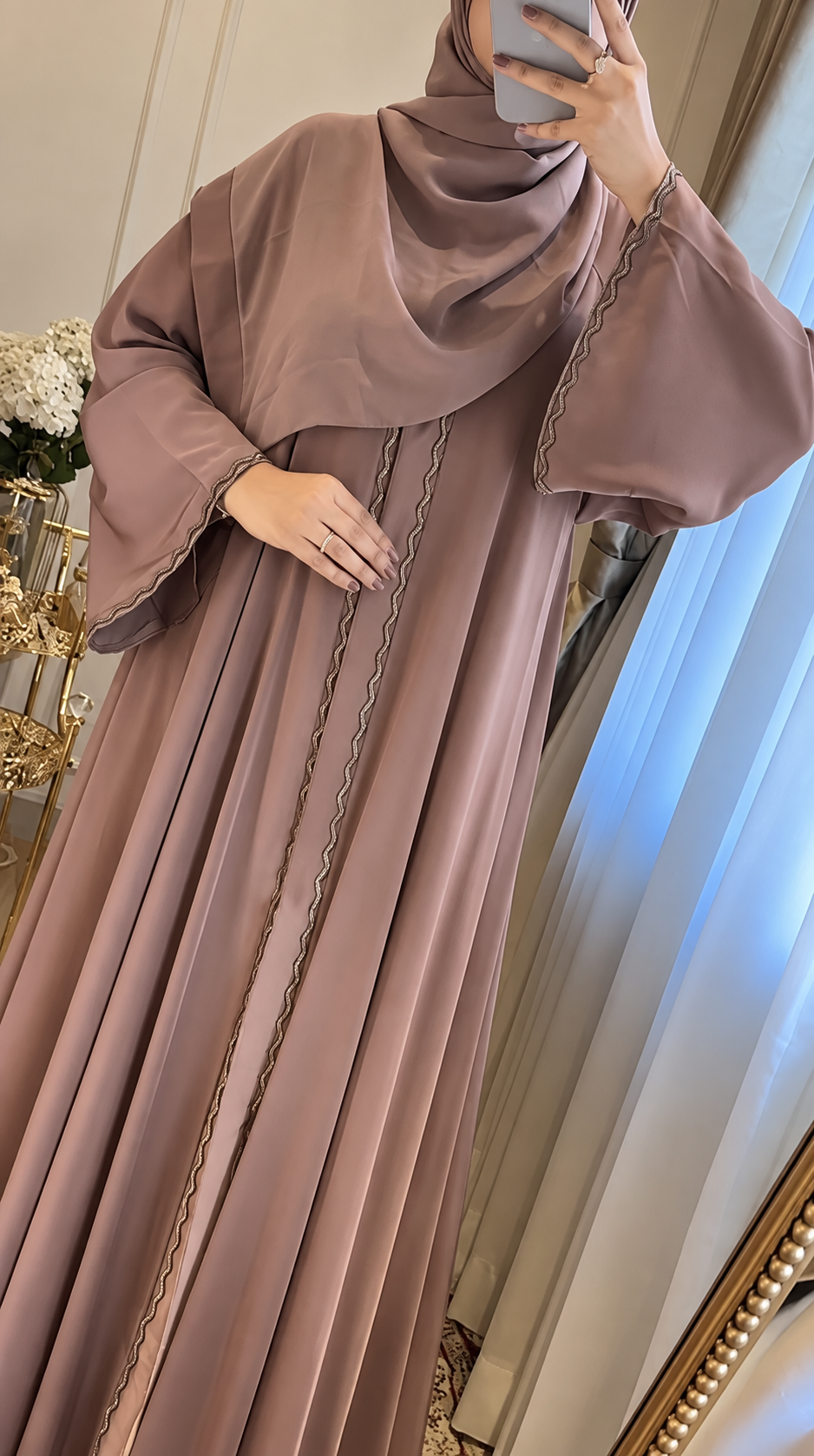 ZAHRA STONE LACE ABAYA | GHESTNUT LITE