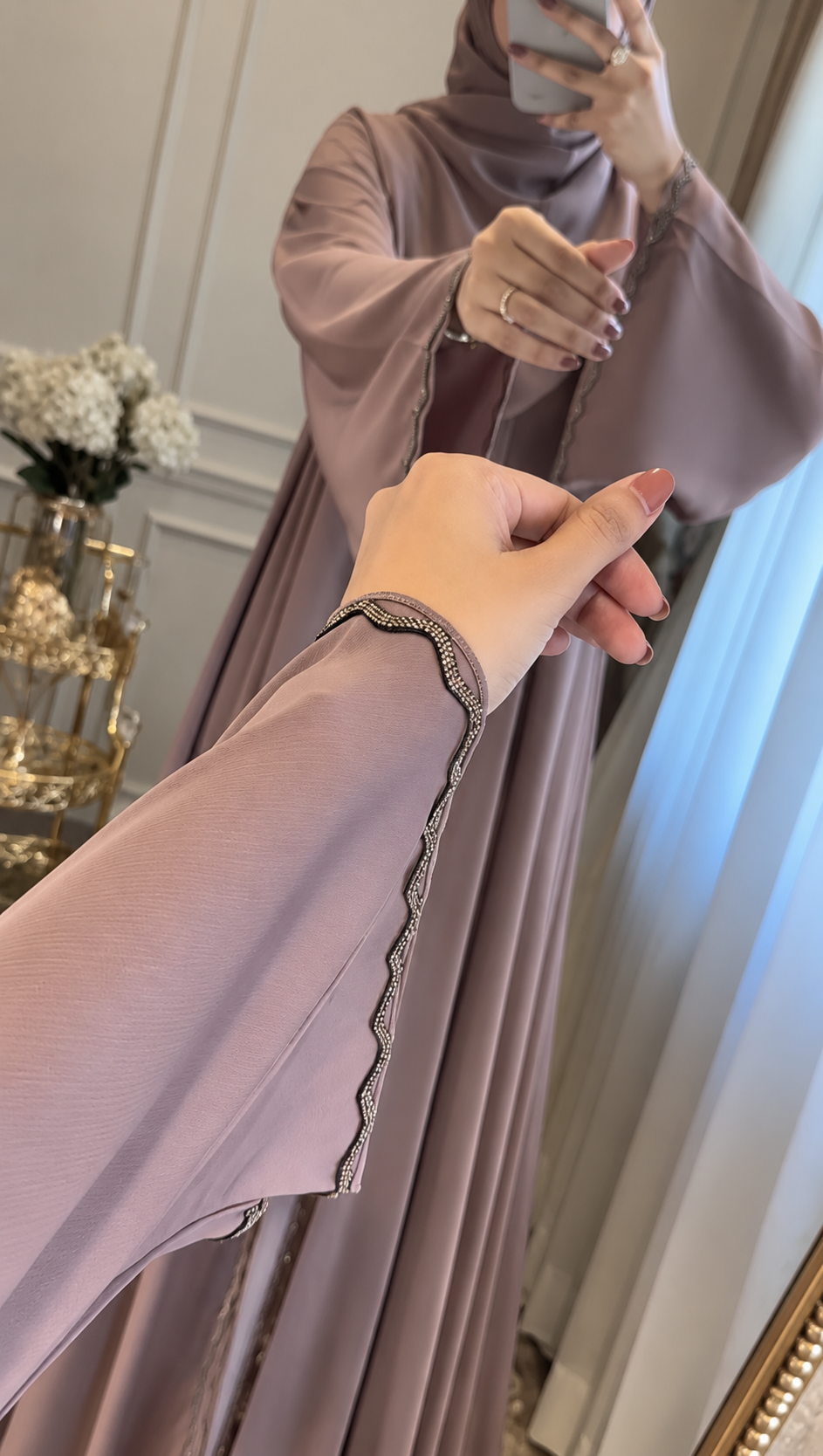 ZAHRA STONE LACE ABAYA | GHESTNUT LITE