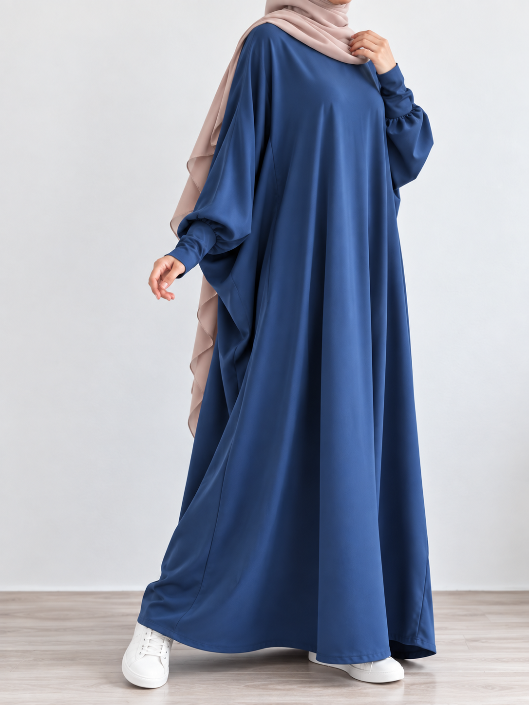 1071 FITTING SLEEVE ABAYA | BLUE WATER
