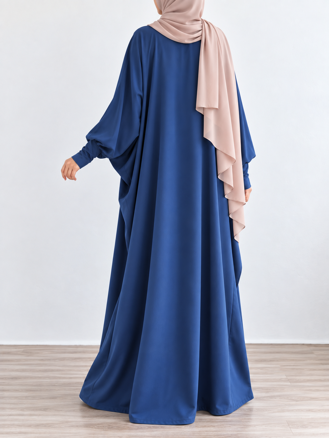 1071 FITTING SLEEVE ABAYA | BLUE WATER
