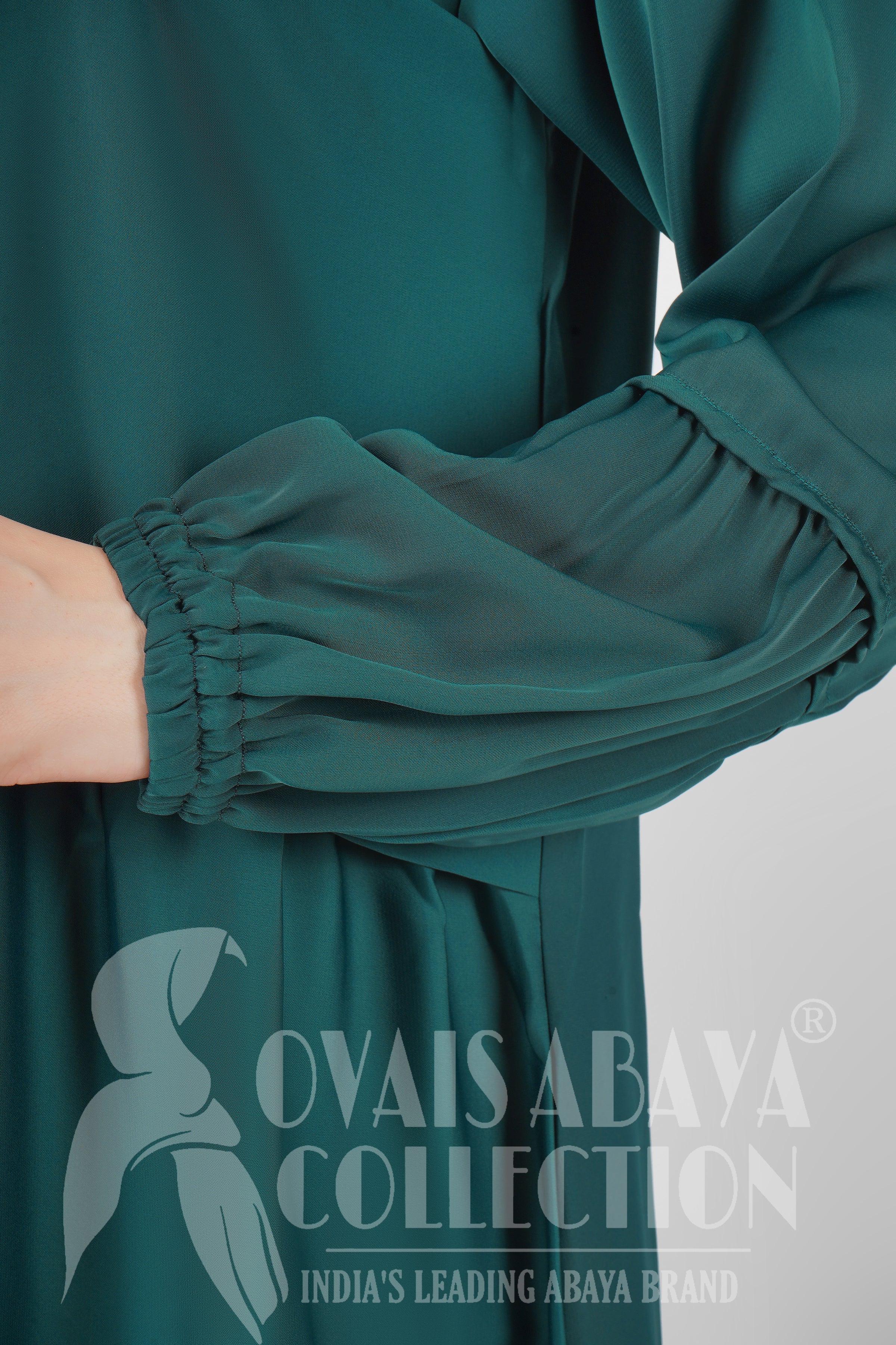 Ayrah Beautiful Side Plates Zipper Abaya RAMA GREEN ( RAMADAN LAUNCH )