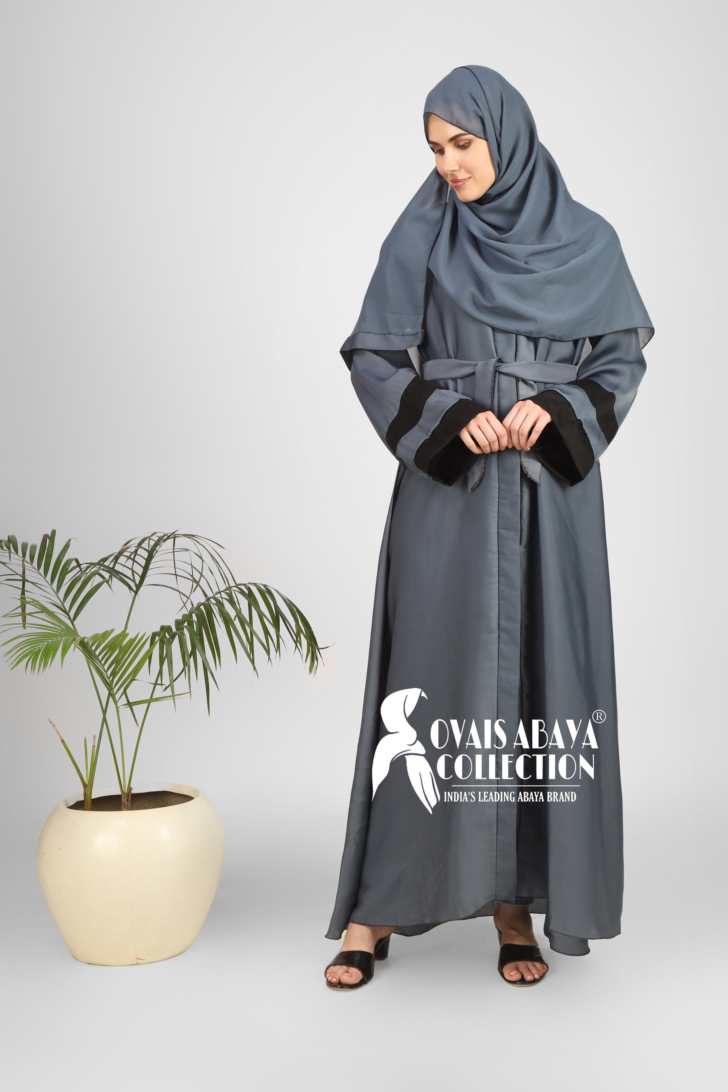 Haima Front Open Contrast Sleeve Abaya ( GRAY )