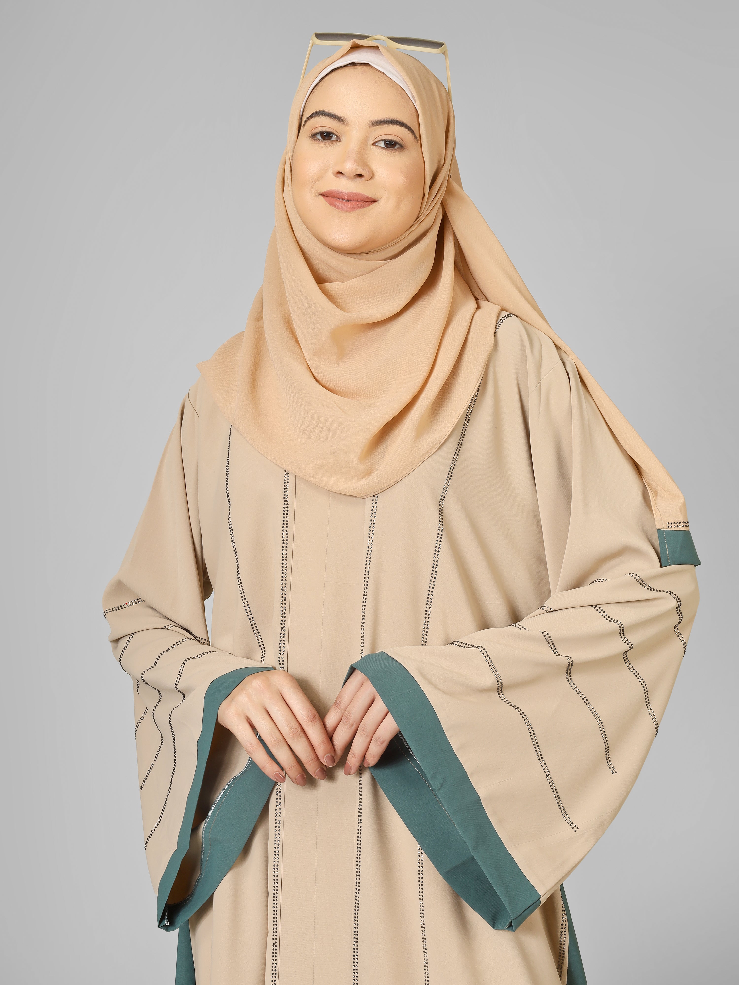 AL-ALINA FULLY CLOSED ABAYA | NUDE