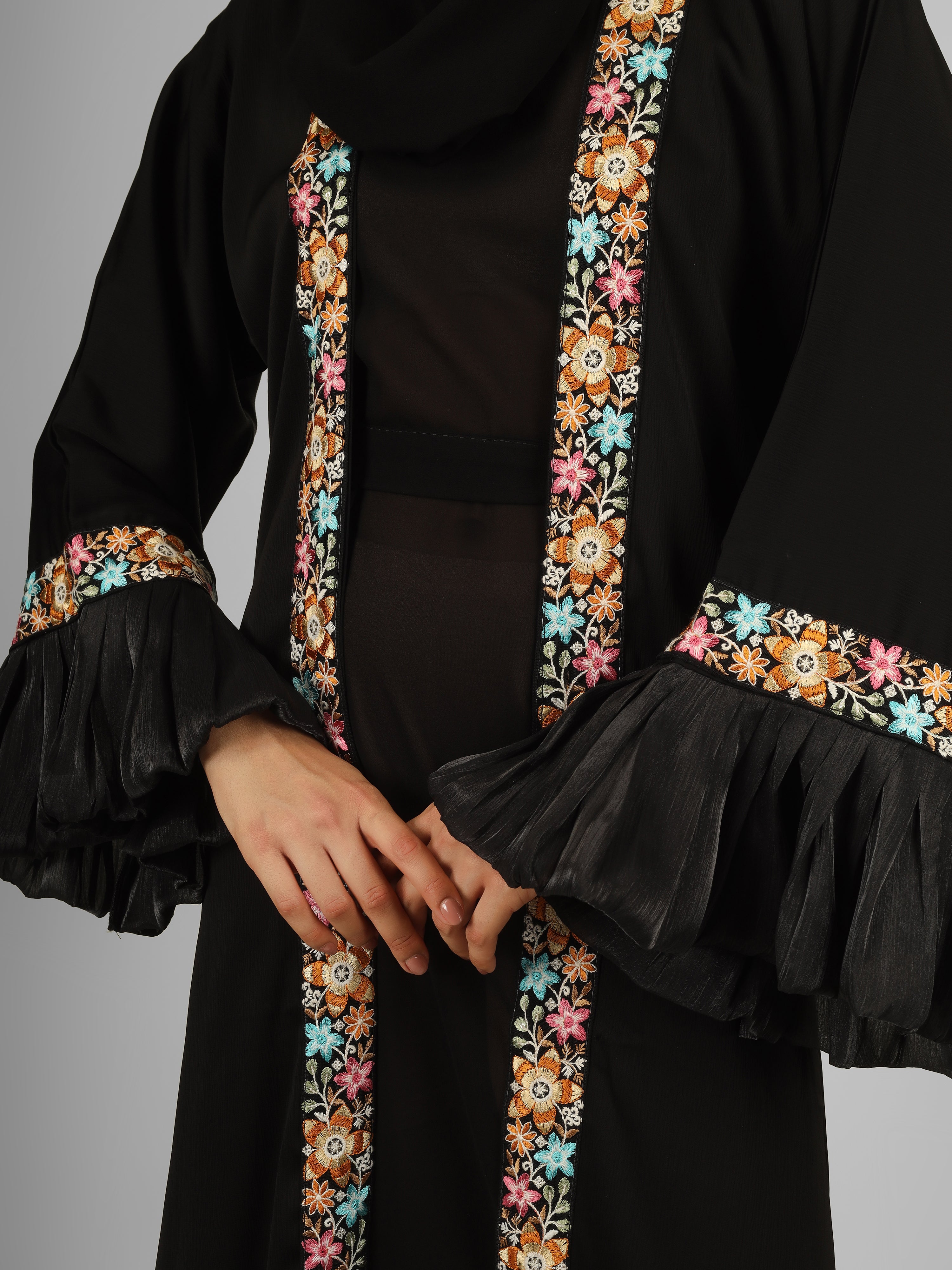 HEER ORGANZA SLEEVE ABAYA | BLACK