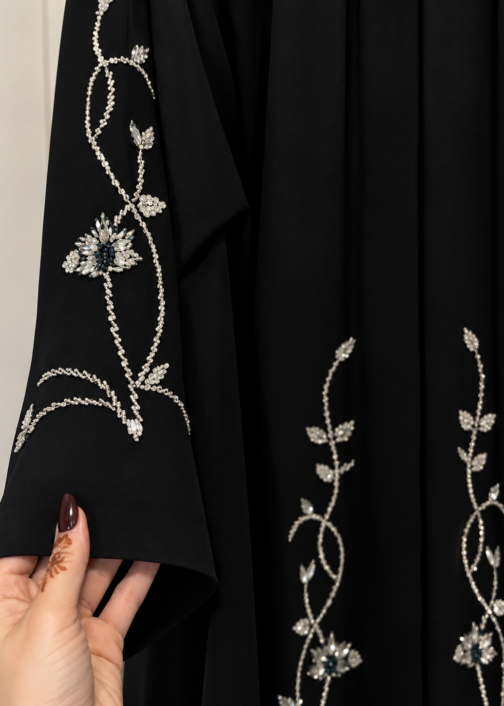 HURMAT HANDWORK ABAYA | BLACK
