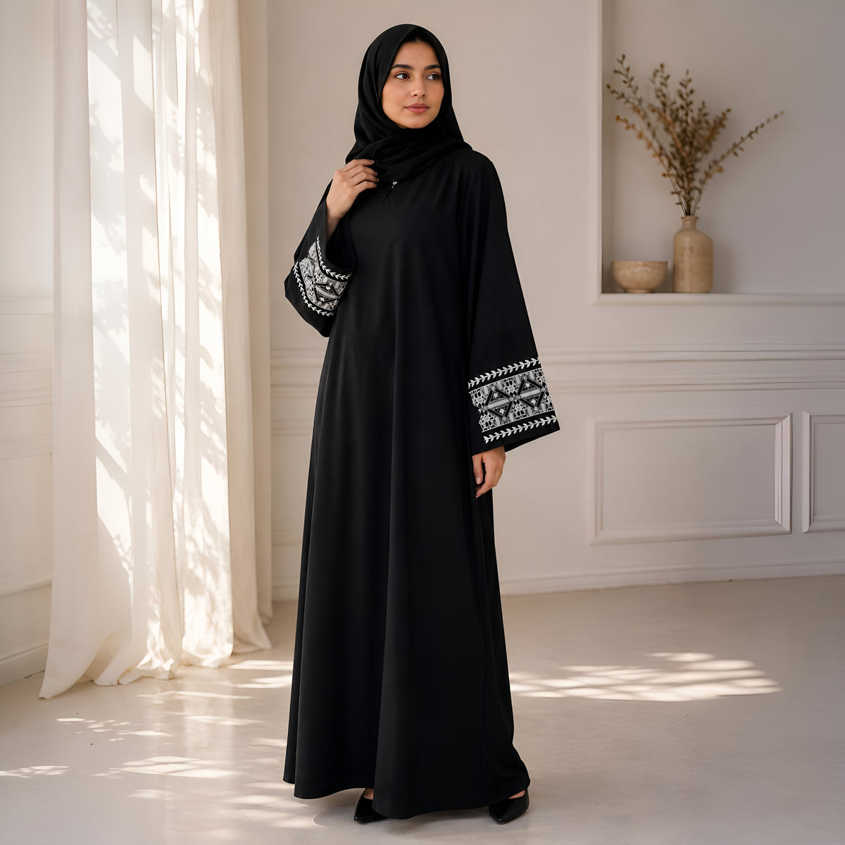 ROOHA EMBROIDERY ABAYA | S-1