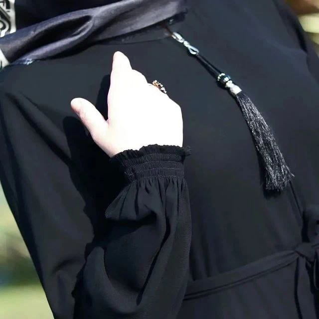 Basic Zipper Abaya - ( Limited - Addition )