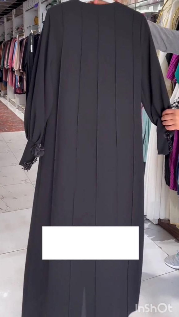 Imported Zoha Zipper Pintex Abaya With Beautiful Brooch & Cuffed Sleeve - BLACK