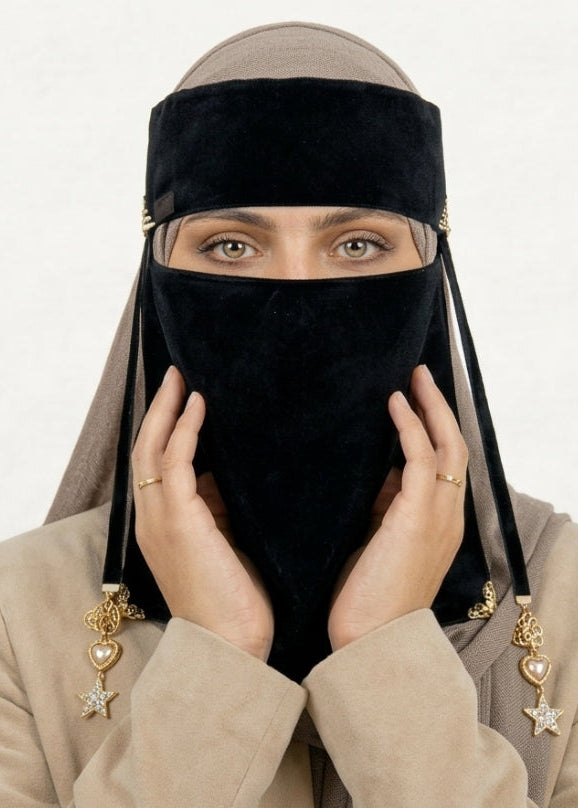 BLACK LATKAN NOSEPIECE