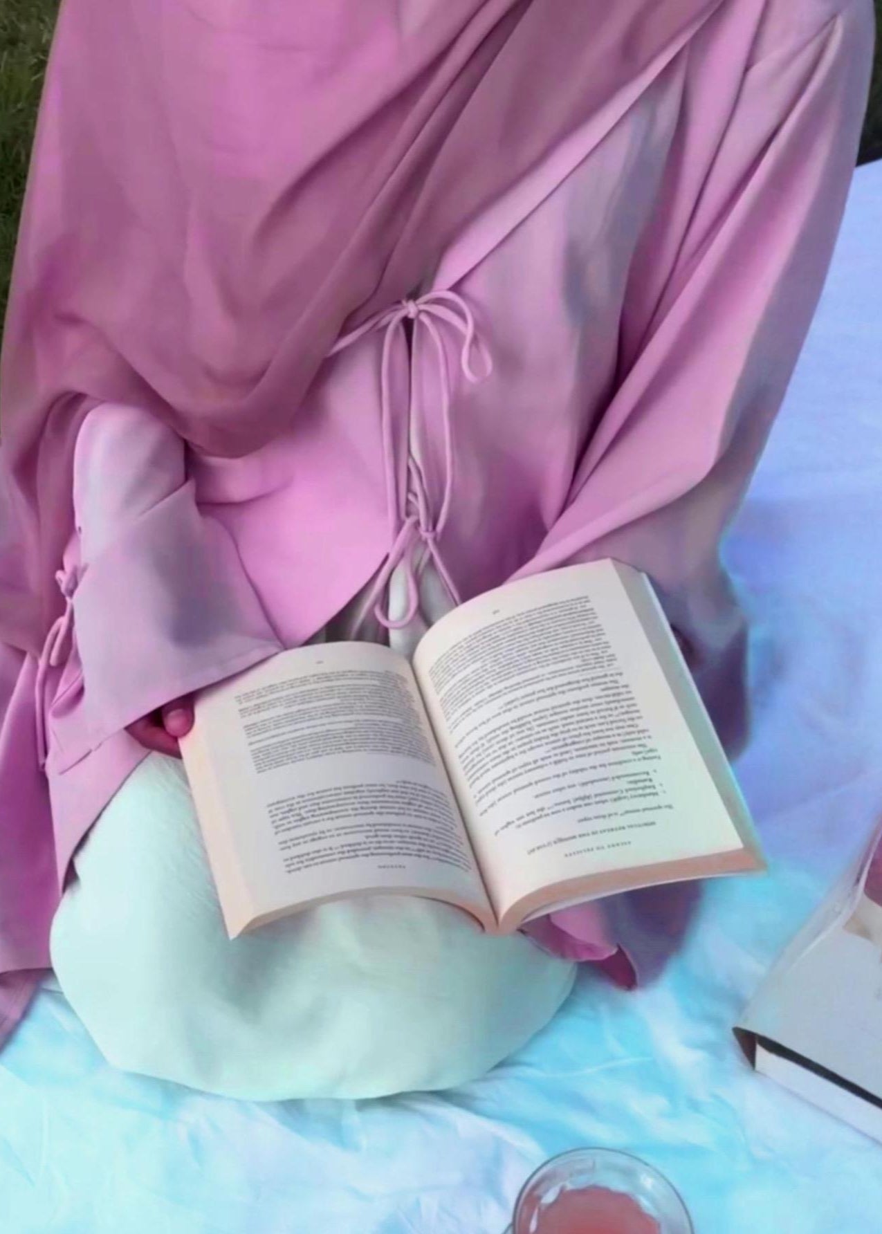 AIMAN DOUBLE SHRUG ABAYA - PINK