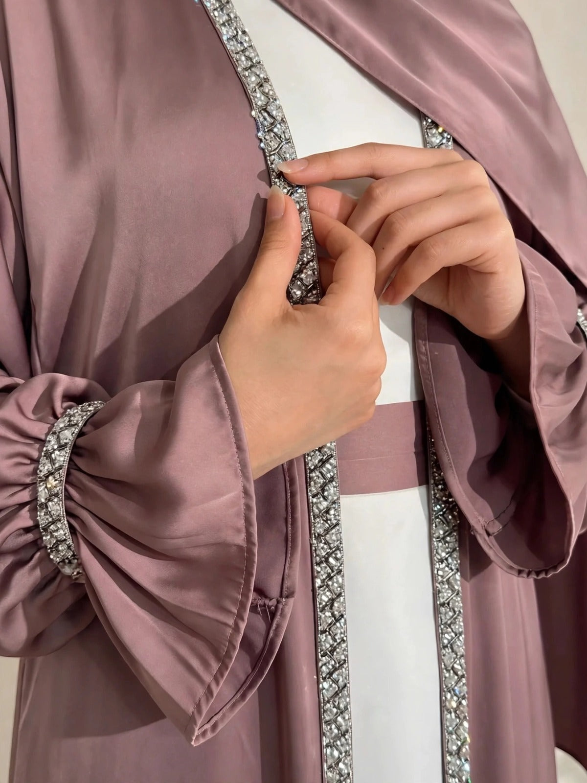 SAHARA DOUBLE SHRUG ABAYA | GHESTNUT LITE