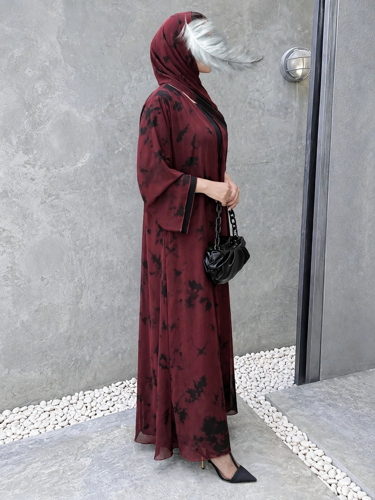 TAI DIE DOUBLE SHRUG ABAYA | MAROON