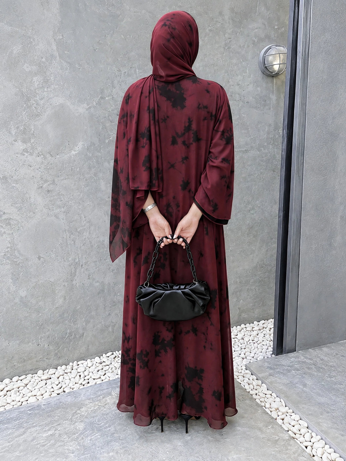 TAI DIE DOUBLE SHRUG ABAYA | MAROON