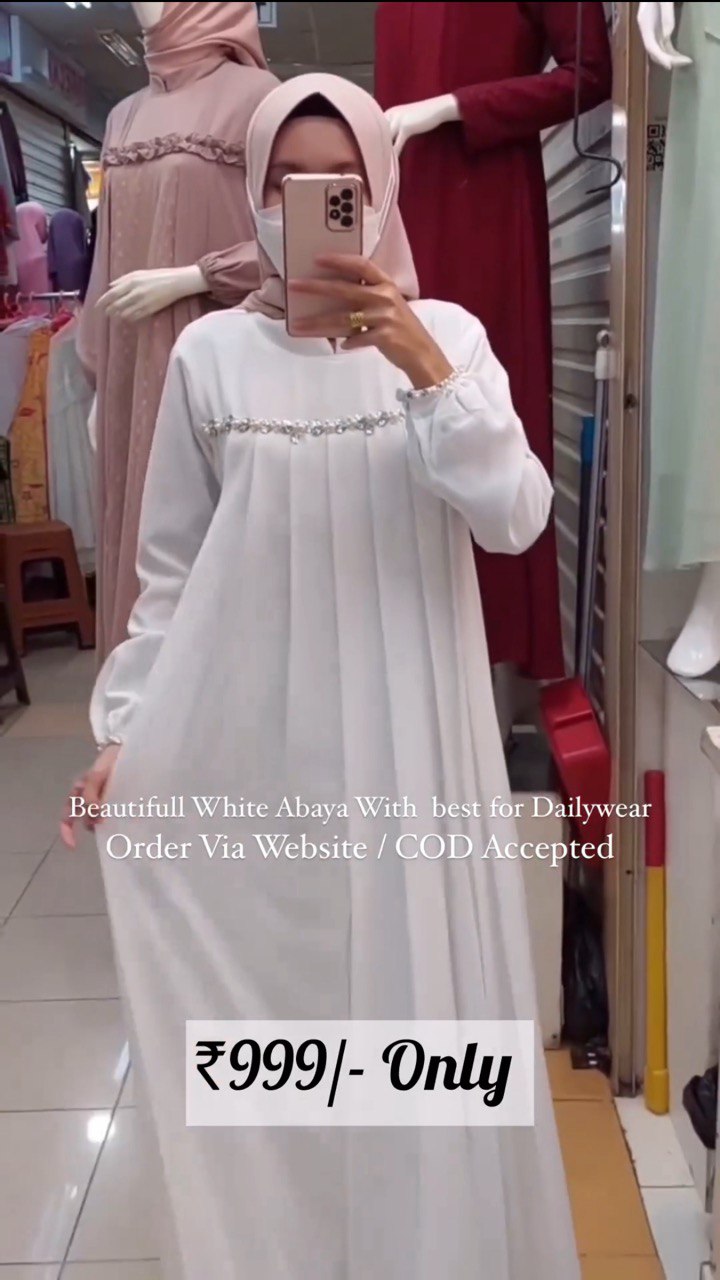 Layla White Plates Abaya 🤍 ( Limited - Stock )